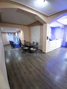 Espace commercial de louer un chambre, SCCJ355154-3