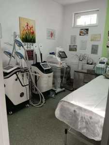 Espace commercial de louer 3 chambres, SCCJ355141-2