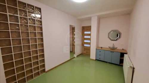 Bureau de louer 3 chambres, BICJ355291-4