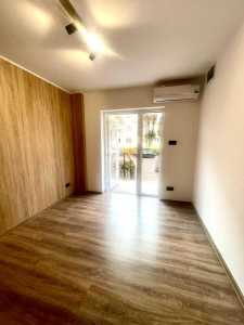 Espace commercial de louer un chambre, SCCJ355654-2