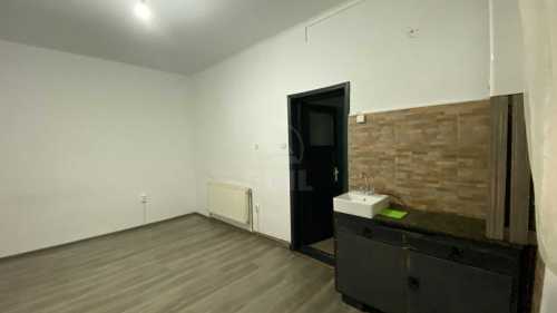 Studio de vente, GACJ355790-14