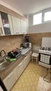 Studio de vente, GACJ355778-2