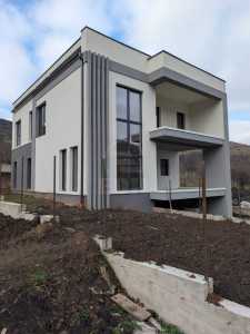 Maison de vente 4 chambres, CACJ246901FLO-1