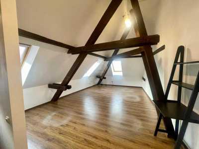 Bureau de louer un chambre, BICJ356049-9