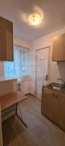 Studio de vente, GACJ356192-3