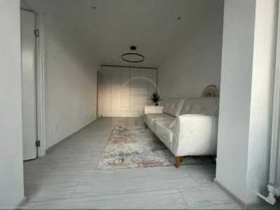 Studio de vente, GACJ356070-5