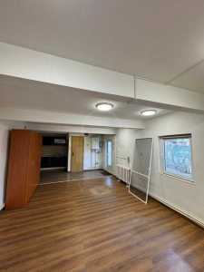 Bureau de louer 2 chambres, BICJ356326-2