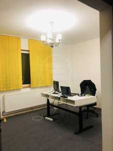 Bureau de louer 6 chambres, BICJ356406-3