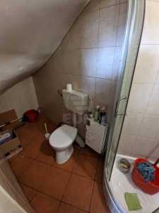 Bureau de louer un chambre, BICJ356345-6