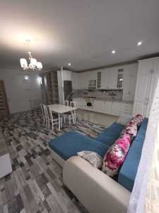 Appartement de vente 3 chambres, APCJ246974FLO-2