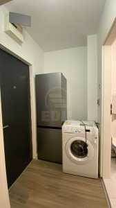 Studio de vente, GACJ356936-7