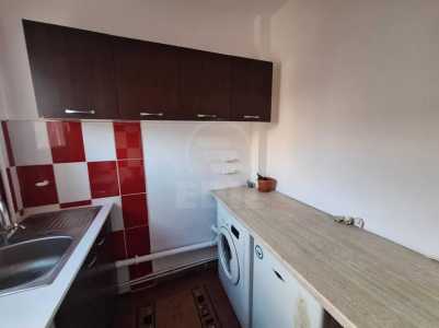 Studio de vente, GACJ356917-1