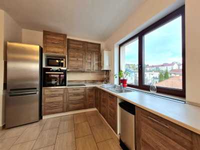 Appartement de louer 4 chambres, APCJ247062FLO-1