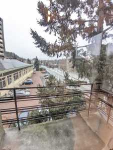 Bureau de louer 3 chambres, BICJ356802-11