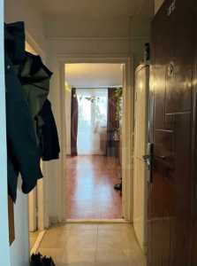 Studio de vente, GACJ357041-8