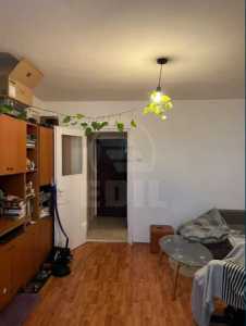 Studio de vente, GACJ357041-3