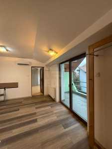 Bureau de louer 3 chambres, BICJ357491-5