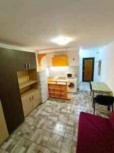 Studio de vente, GACJ357423-6