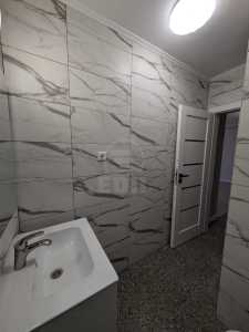 Appartement de vente 3 chambres, APCJ247102FLO-12