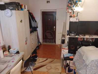 Studio de vente, GACJ357489-5