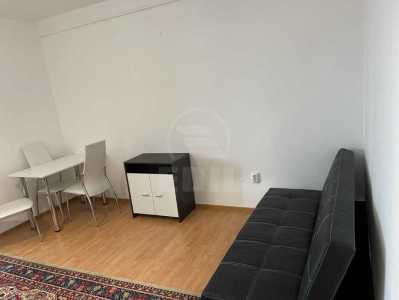 Studio de vente, GACJ357377-3
