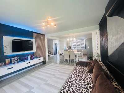 Maison de vente 5 chambres, CACJ247144FLO