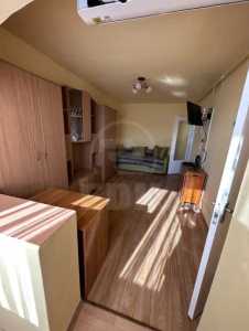 Studio de vente, GACJ357900-1