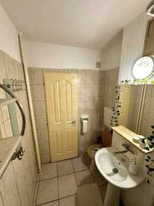Studio de vente, GACJ357859-3