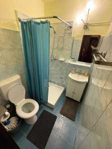 Studio de vente, GACJ357736-9
