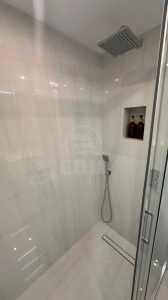 Studio de vente, GACJ358211-30