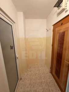 Studio de vente, GACJ358206-5