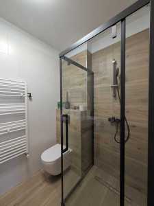 Appartement de louer 4 chambres, APCJ247167FLO-17