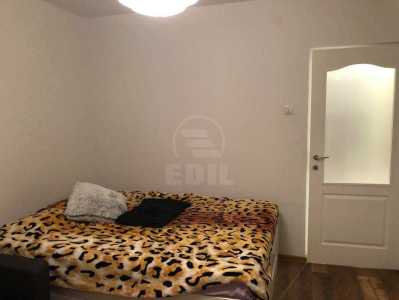 Studio de vente, GACJ358570-2