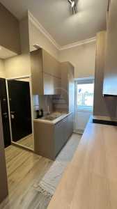 Studio de vente, GACJ358704-4