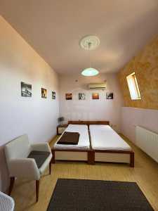 Studio de louer, GACJ358327