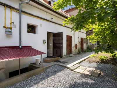 Studio de vente, GACJ358683-6