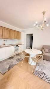 Appartement de vente 3 chambres, APCJ247336FLO-7