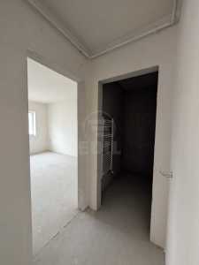 Appartement de vente 3 chambres, APCJ247318FLO-6