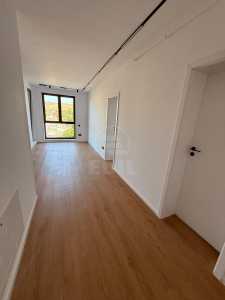 Bureau de louer 3 chambres, BICJ247338FLO