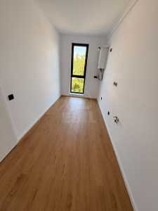 Bureau de louer 3 chambres, BICJ247338FLO-8
