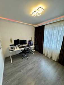 Appartement de vente 3 chambres, APCJ247296FLO-6