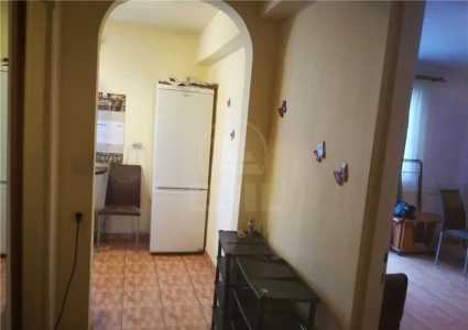 Studio de vente, GACJ359421-2