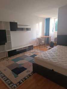 Studio de vente, GACJ358994-2