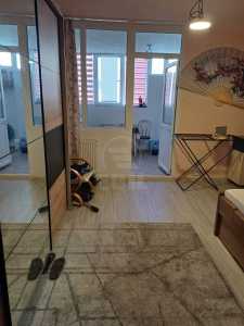 Studio de vente, GACJ359691-4