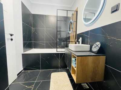 Appartement de vente 2 chambres, APCJ247416FLO-11