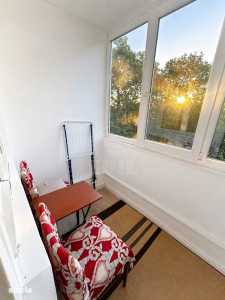 Studio de vente, GACJ359599-8