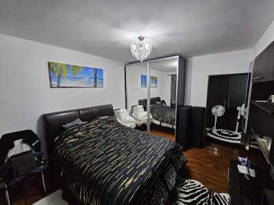 Appartement de vente 2 chambres, APCJ247433FLO-8