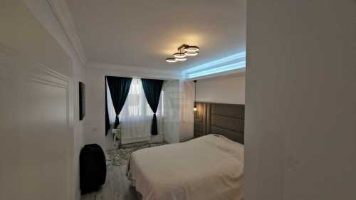 Appartement de vente 2 chambres, APCJ247432FLO-5
